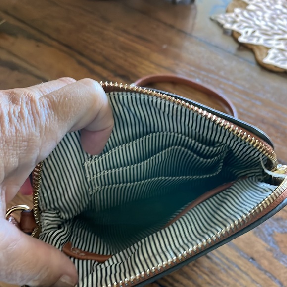 Light Brown Shoulder Purse - Great Condition - Picture 2 of 4